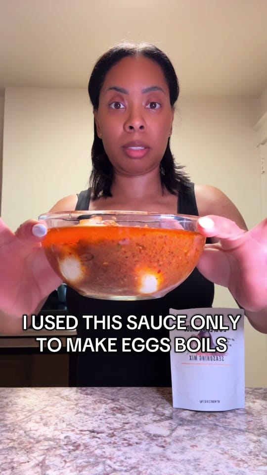 Post 1 by Eat Eat with E on TikTok (video)