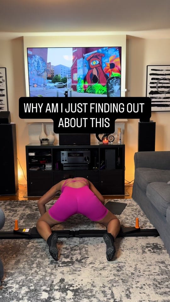 Post 4 by Eat Eat with E on TikTok (video)