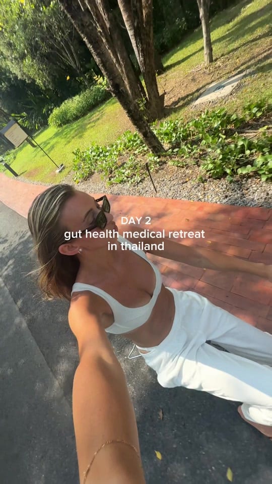 Post 5 by Steph Robinson on TikTok (video)