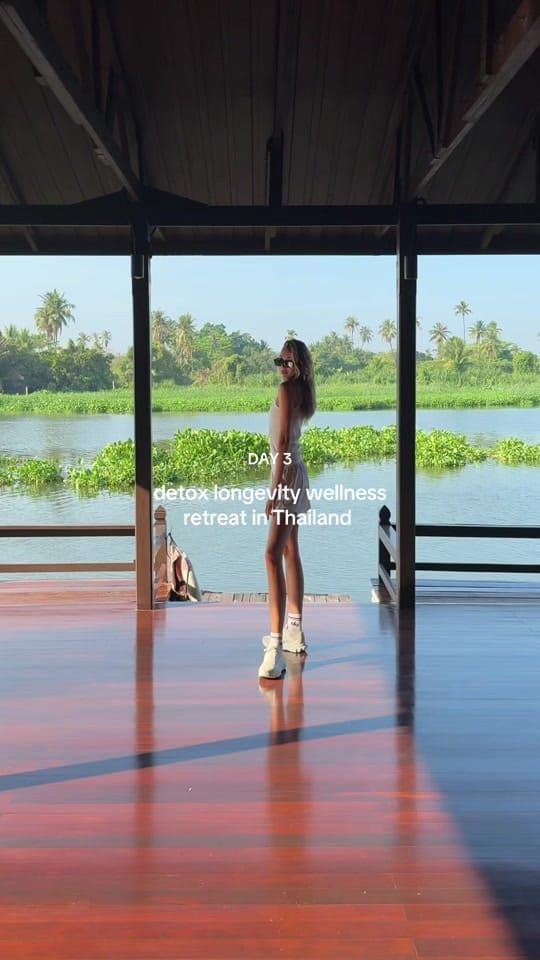Post 3 by Steph Robinson on TikTok (video)