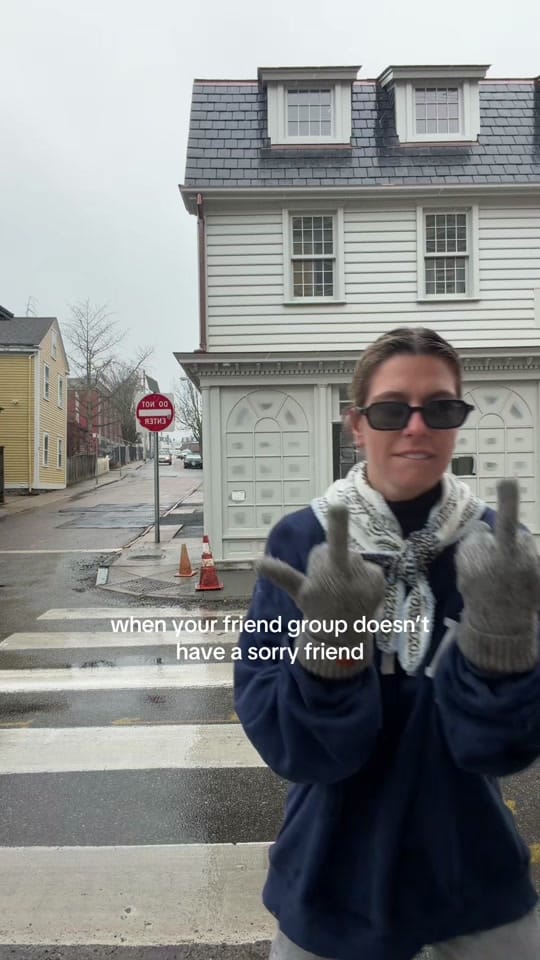 Post 10 by legs.fit on TikTok (video)