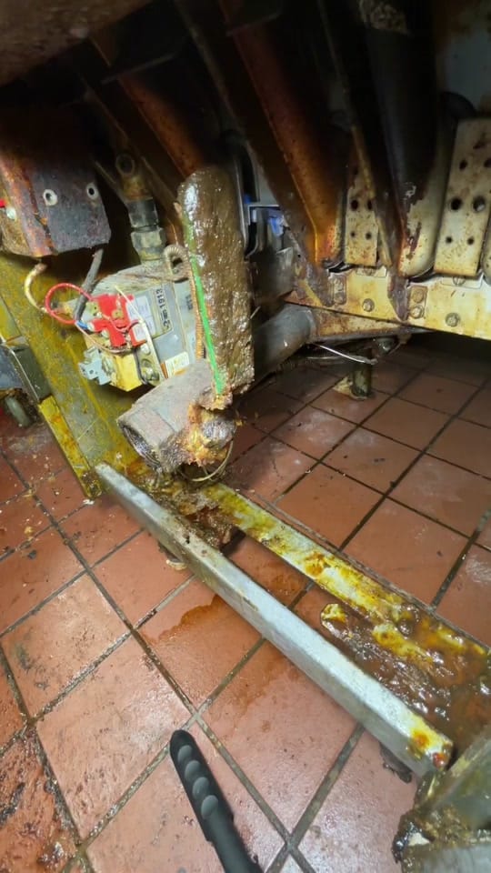 Post 6 by HD Restaurant Kitchen Cleaning on TikTok (video)