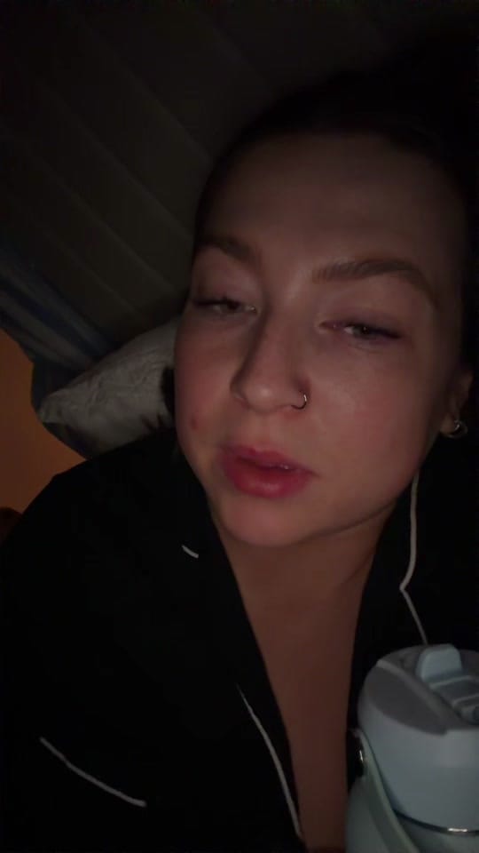 Post 1 by Demi Swift on TikTok (video)