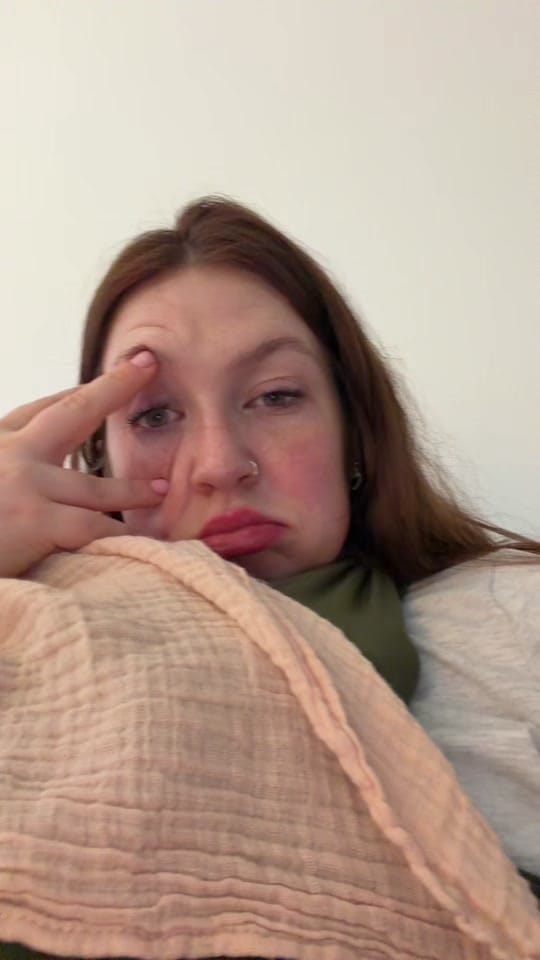Post 6 by Demi Swift on TikTok (video)