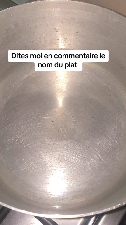 Post 8 by Les Saveurs Ébènes on TikTok (video)