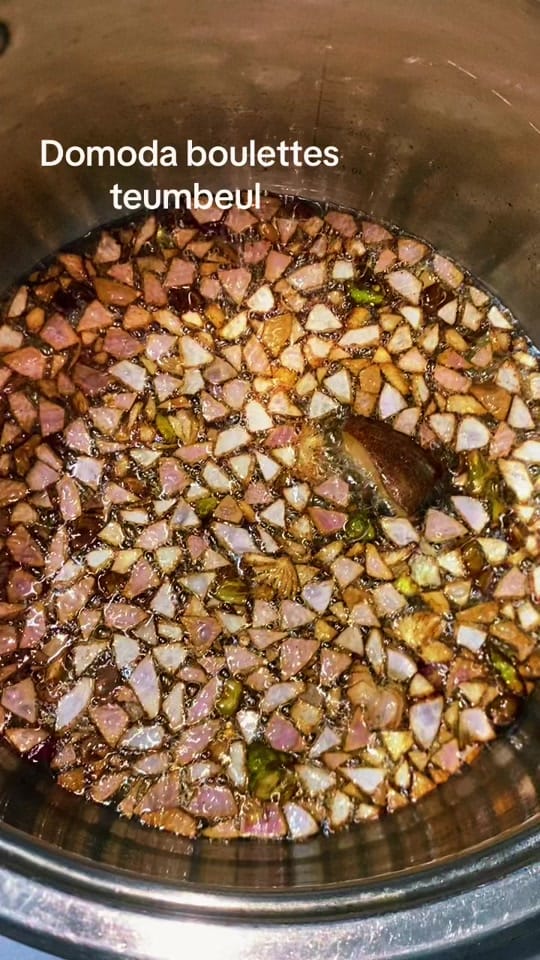 Post 5 by Les Saveurs Ébènes on TikTok (video)