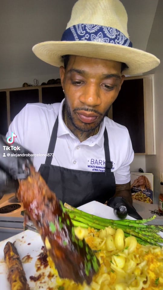 Post 9 by Tha Real Htown Alejandro on TikTok (video)