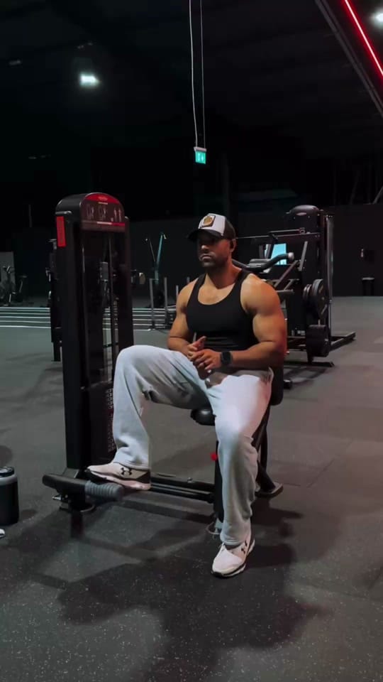 Post 4 by Aaron Smyth on TikTok (video)