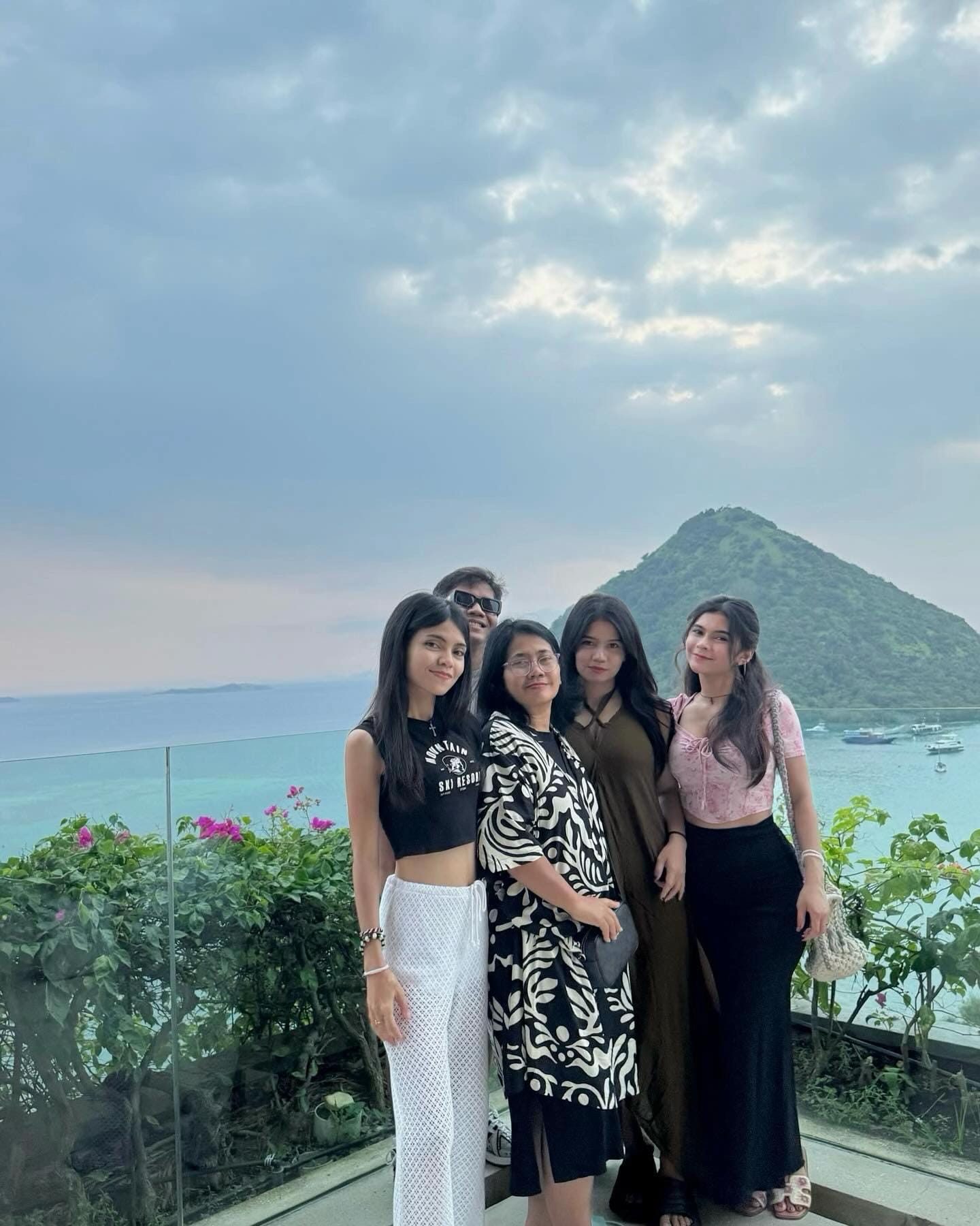 Post 9 by CatherineElshad on TikTok (video)