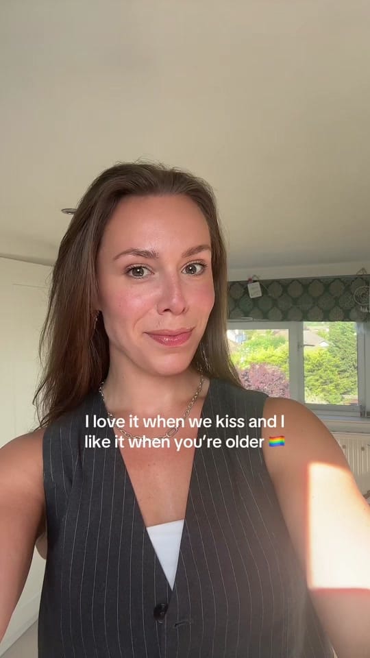 Post 4 by Emma ❤️ on TikTok (video)