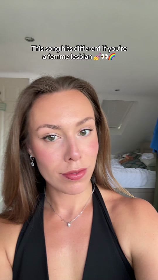 Post 5 by Emma ❤️ on TikTok (video)
