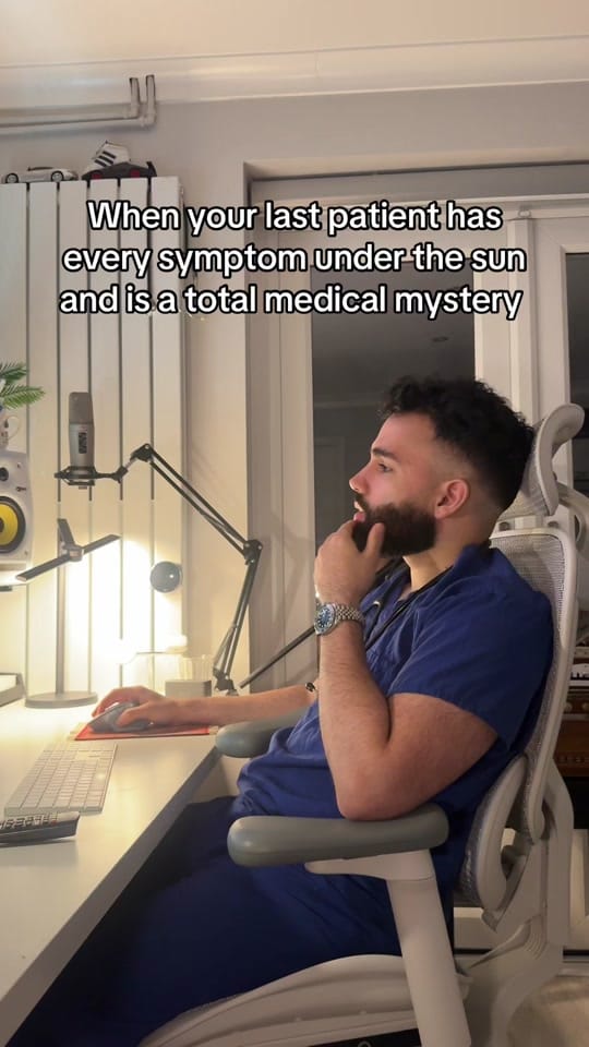 Post 10 by Dr. Eliás BMBS BMedSci (Hons) on TikTok (video)