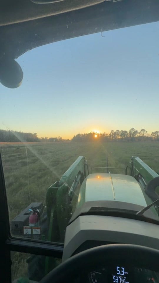 Post 3 by JW Agri-Hay Services, LLC. on TikTok (video)