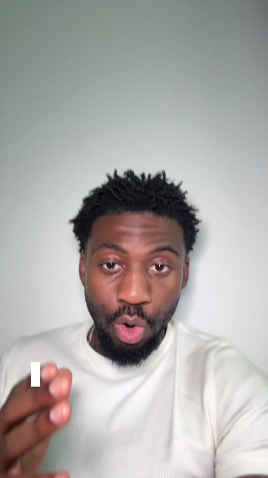 Post 1 by A U R É O on TikTok (video)