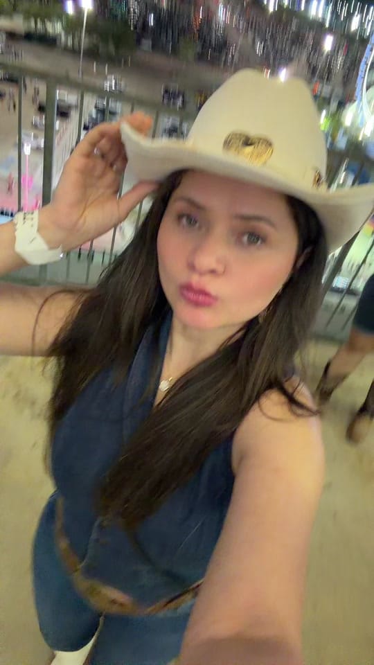 Post 10 by ☀️Sara Funez✨ on TikTok (video)