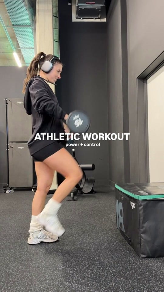 Post 8 by CiciXFit on TikTok (video)