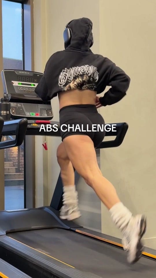Post 7 by CiciXFit on TikTok (video)