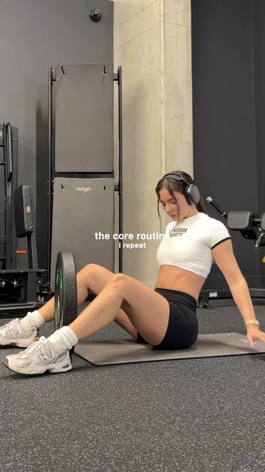 Post 5 by CiciXFit on TikTok (video)