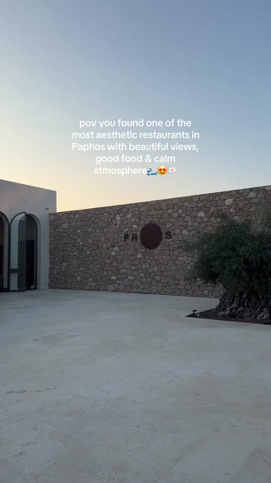 Post 4 by Blousy on TikTok (video)