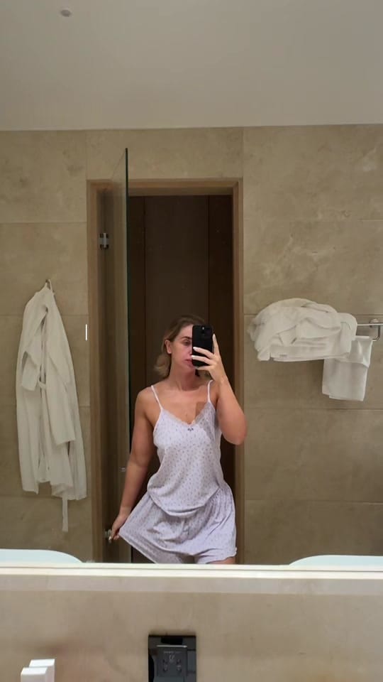 Post 5 by Blousy on TikTok (video)