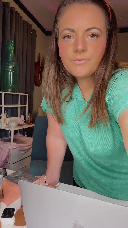 Post 3 by taytay_crawford on TikTok (video)