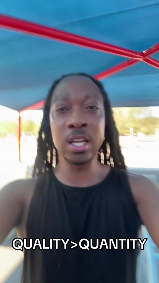 Post 7 by LIVELARGEBITCH on TikTok (video)
