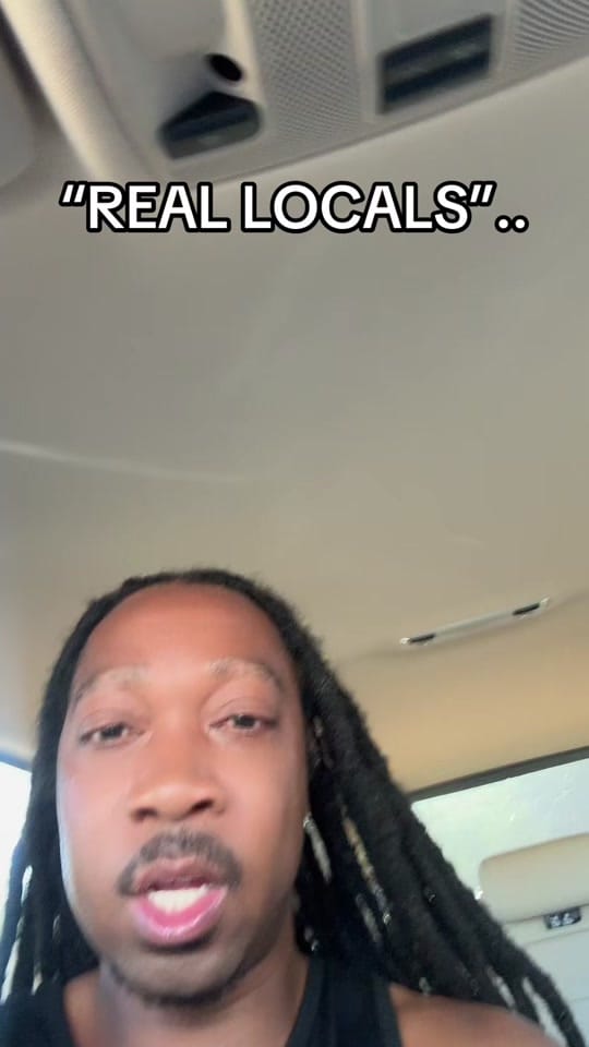 Post 1 by LIVELARGEBITCH on TikTok (video)