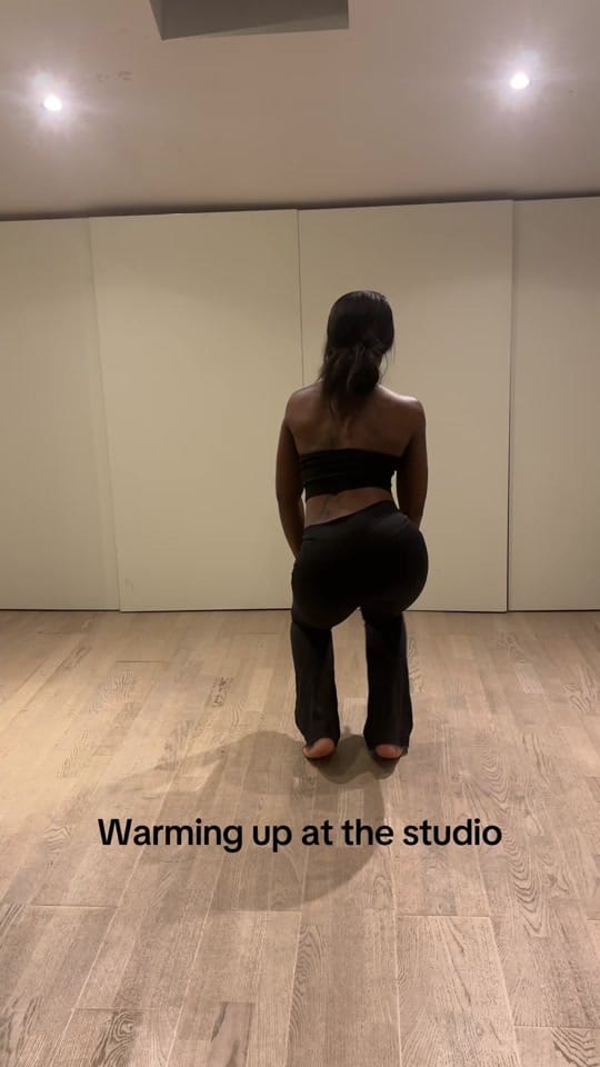 Post 5 by Tesi Holistic on TikTok (video)