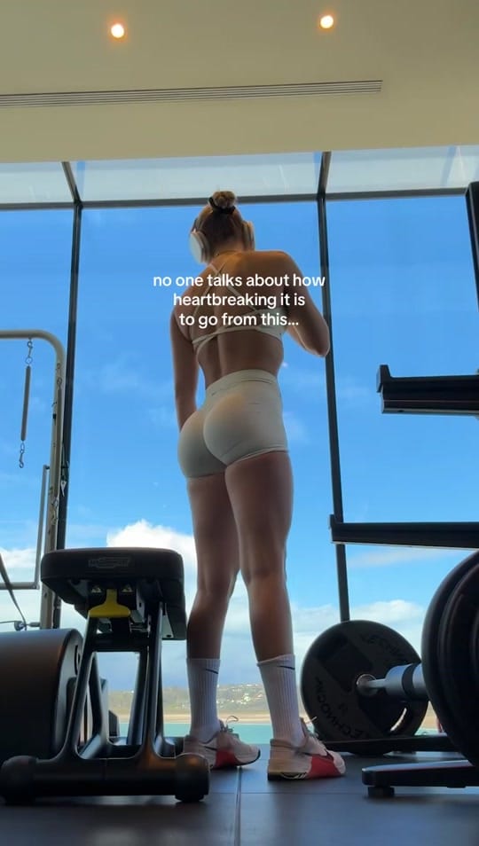 Post 8 by anassaoneill on TikTok (video)