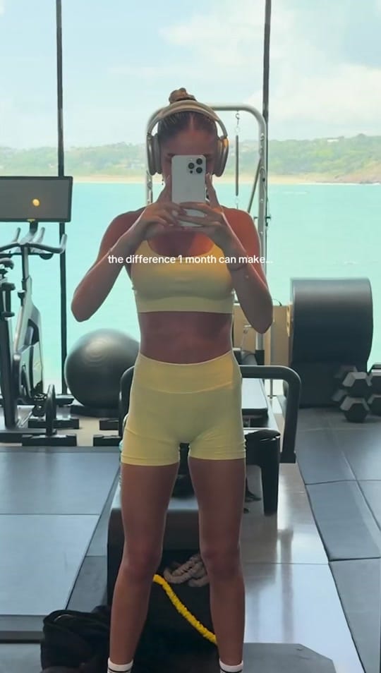 Post 4 by anassaoneill on TikTok (video)