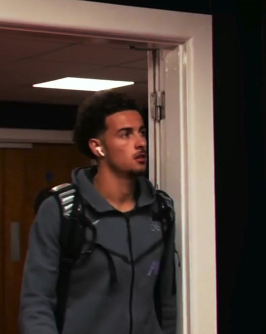 Post 5 by Curtis Jones on TikTok (video)