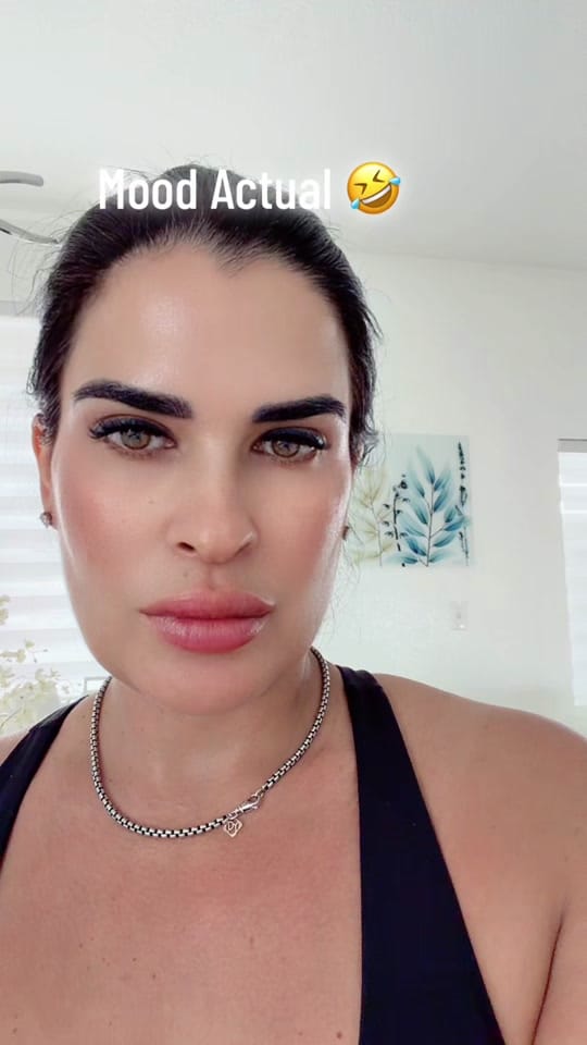 Post 9 by 💙Lisandra_MK_Insurance777🌊 on TikTok (video)