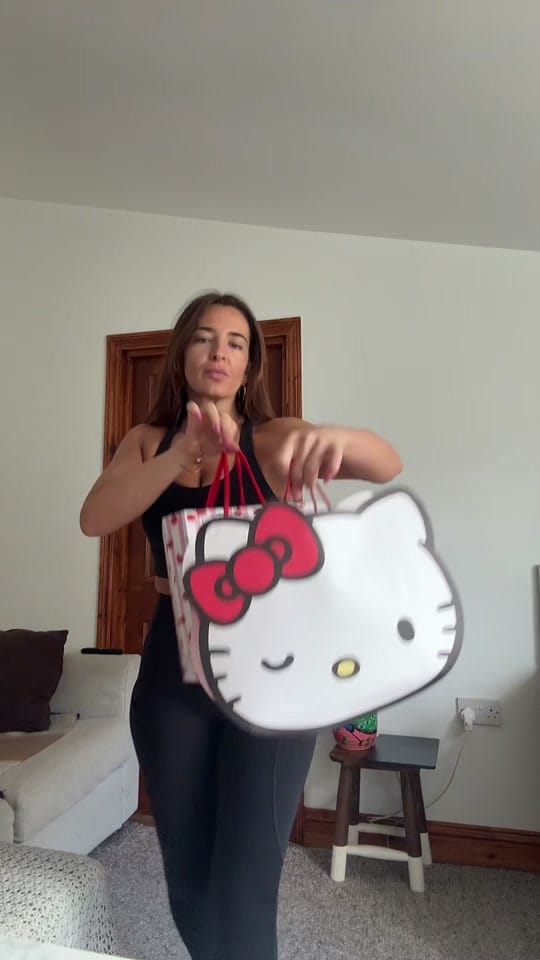 Post 1 by Natasha on TikTok (video)