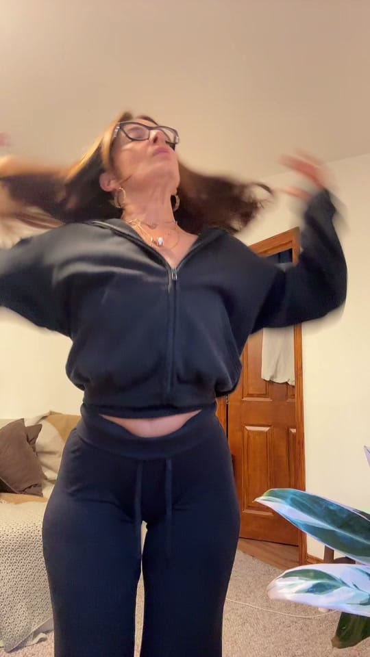 Post 4 by Natasha on TikTok (video)