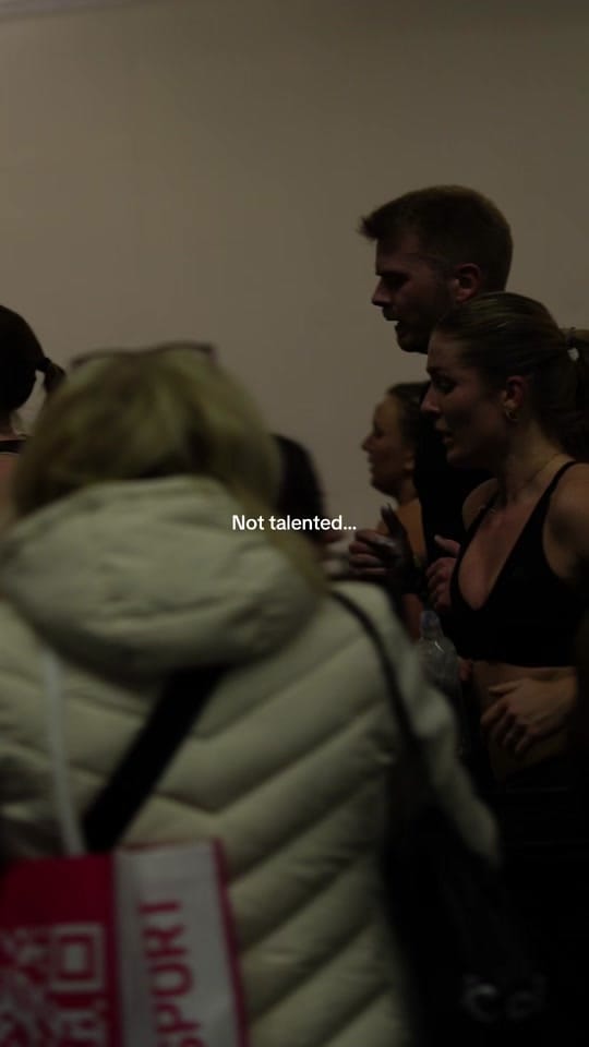 Post 5 by Kamilla on TikTok (video)