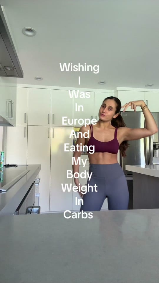 Post 5 by Claudia Hammes on TikTok (video)
