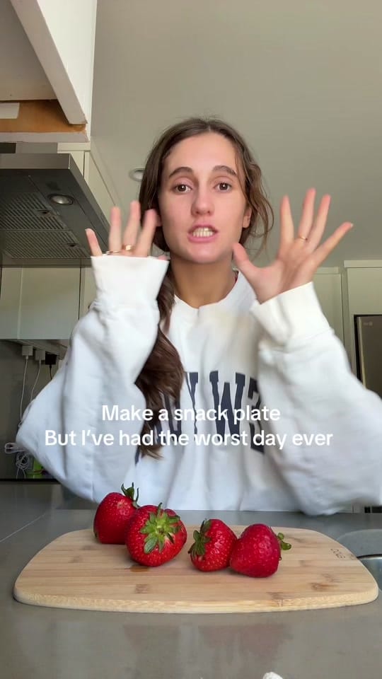 Post 1 by Claudia Hammes on TikTok (video)