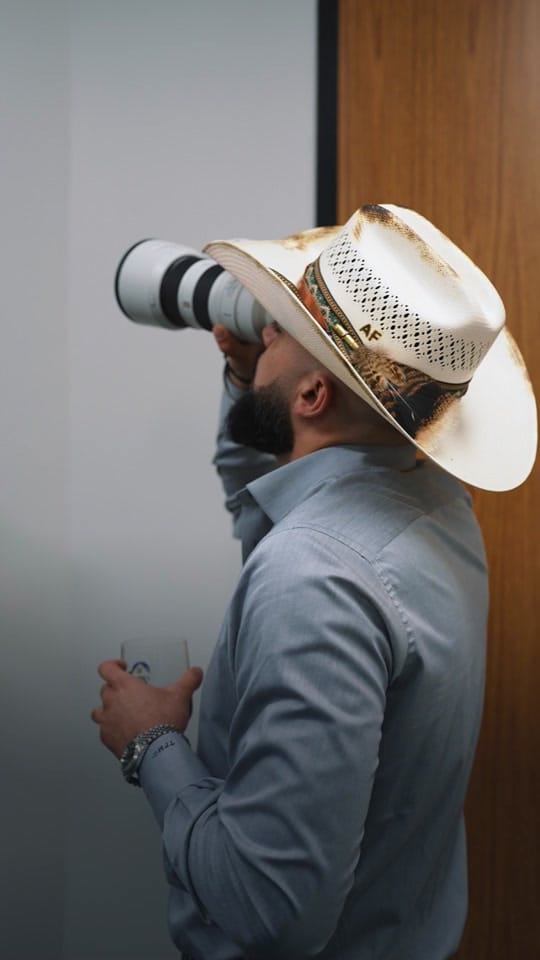 Post 6 by Alejandro Fernandez on TikTok (video)