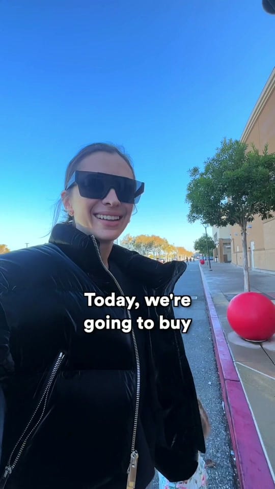 Post 5 by Marina Mogilko on TikTok (video)