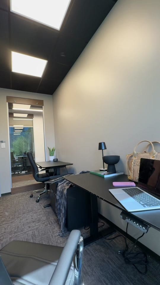 Post 4 by KanKnowsLuxury on TikTok (video)