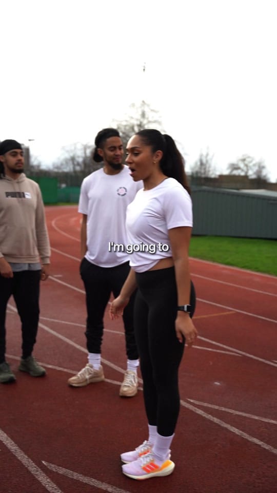 Post 10 by Kerry Dixon on TikTok (video)
