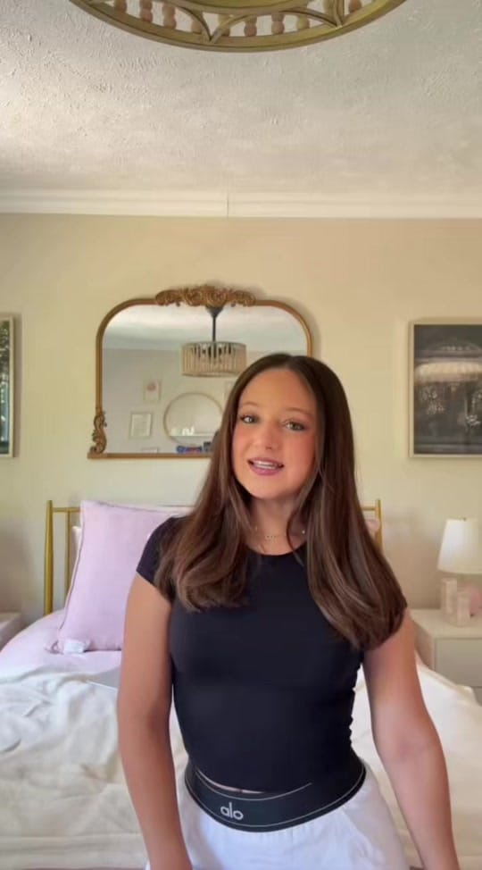 Post 10 by Sophia Castiblanco on TikTok (video)