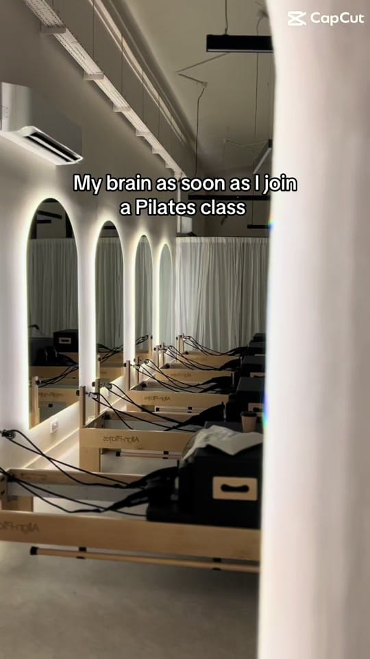 Post 7 by Privé Pilates - Women only on TikTok (video)