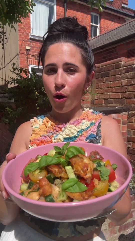 Post 7 by Chef Suzie 🇮🇶 on TikTok (video)