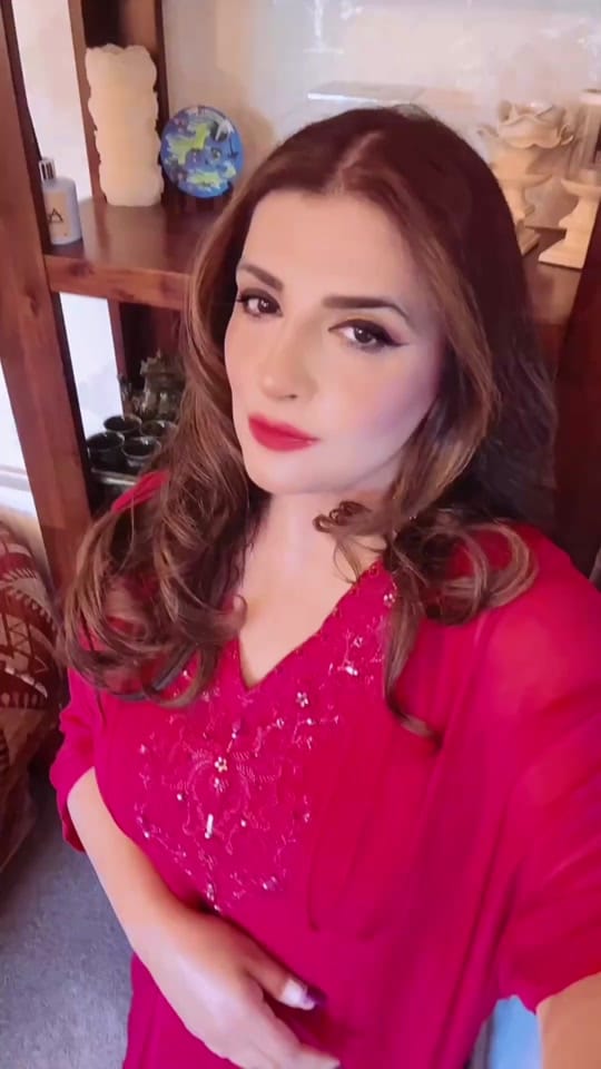 Post 4 by eatinstyle24 on TikTok (video)