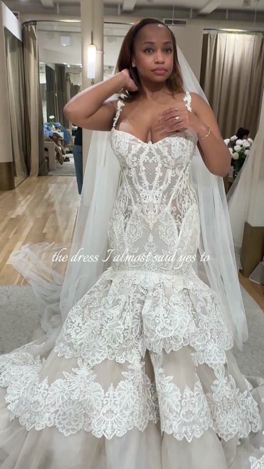 Post 4 by B🦢 on TikTok (video)