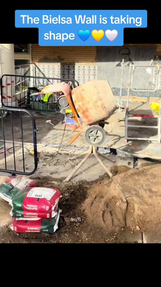 Post 2 by AllLeedsAway on TikTok (video)