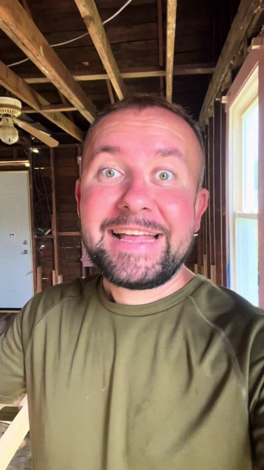 Post 1 by Five Star Insurance Reviews ⭐️ on TikTok (video)