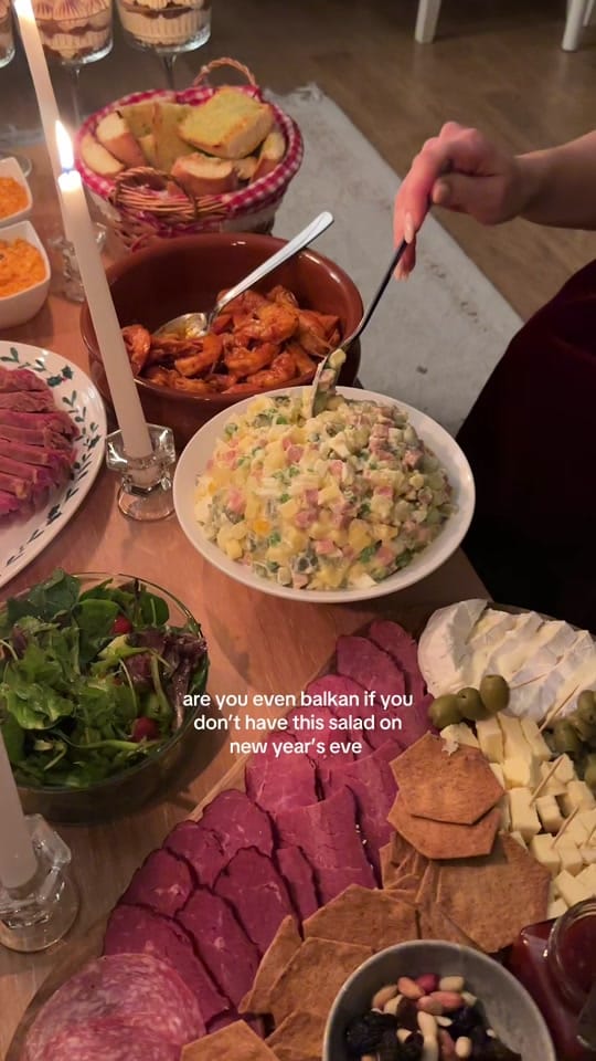 Post 10 by Edena on TikTok (video)
