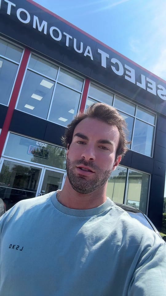 Post 2 by selectautomotive.com on TikTok (video)